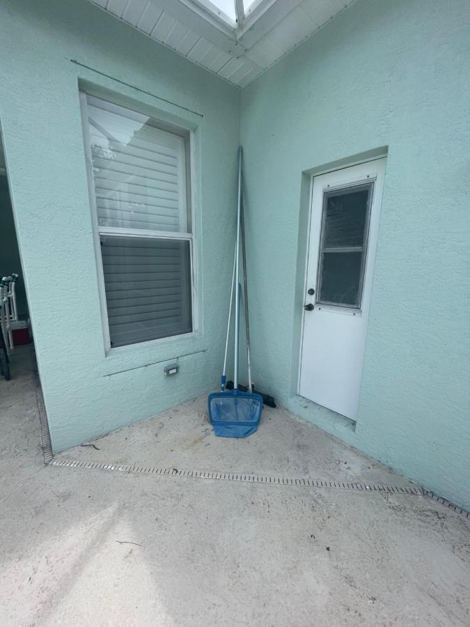 The Wetspot Entertainment Villa Port St. Lucie Exterior foto